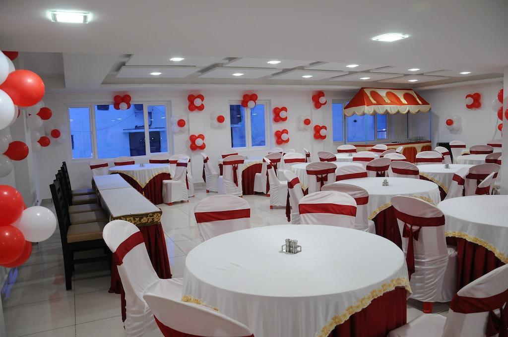 Plaza Hotel Trichy Tiruchirappalli Rum bild