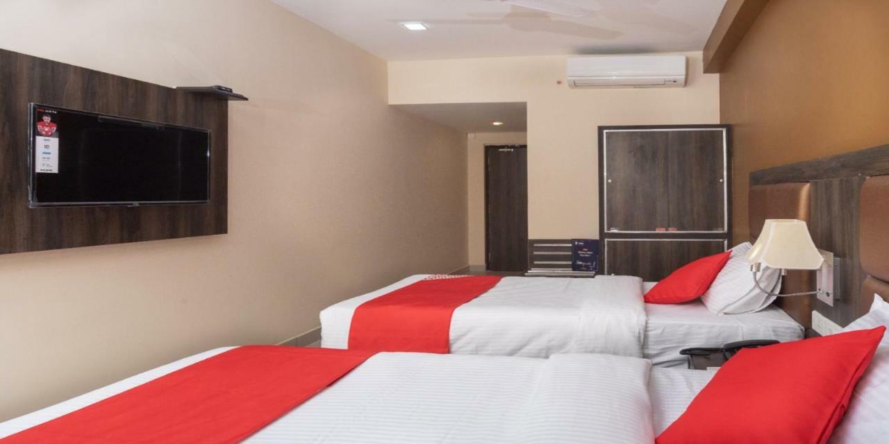 Plaza Hotel Trichy Tiruchirappalli Exteriör bild