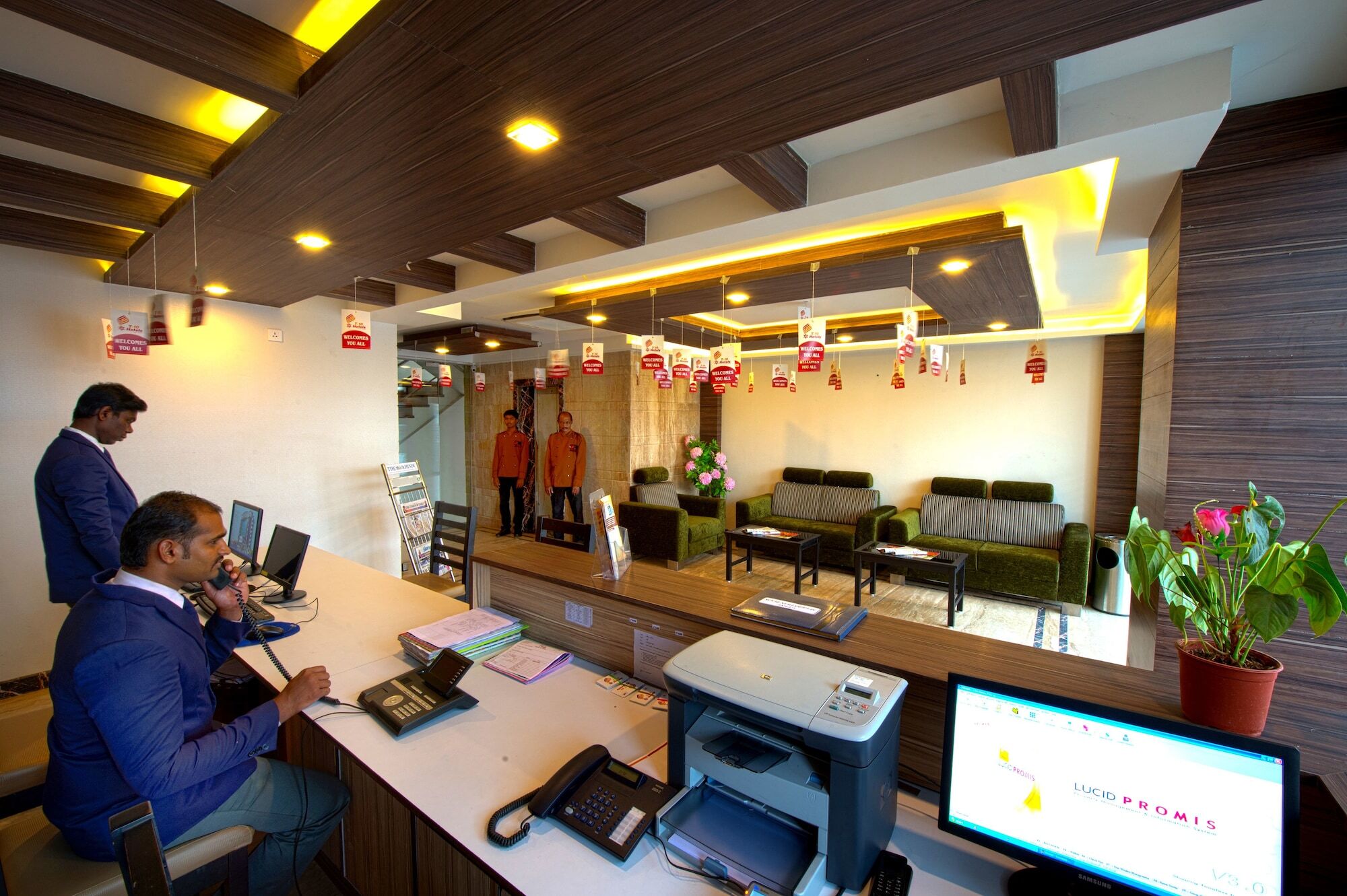 Plaza Hotel Trichy Tiruchirappalli Exteriör bild